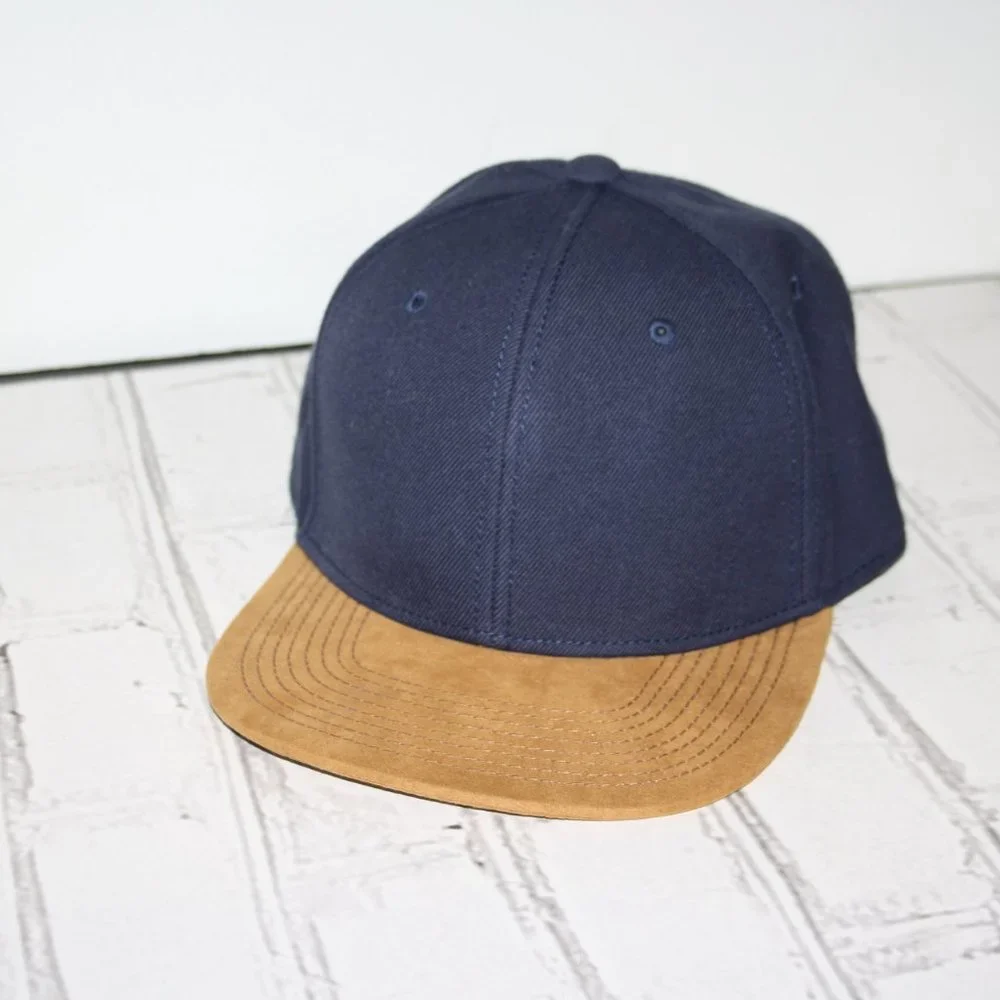 🧢🔵 Navy + Tan Men’s Hat · Equip OSFM Ultra 🔵🧢